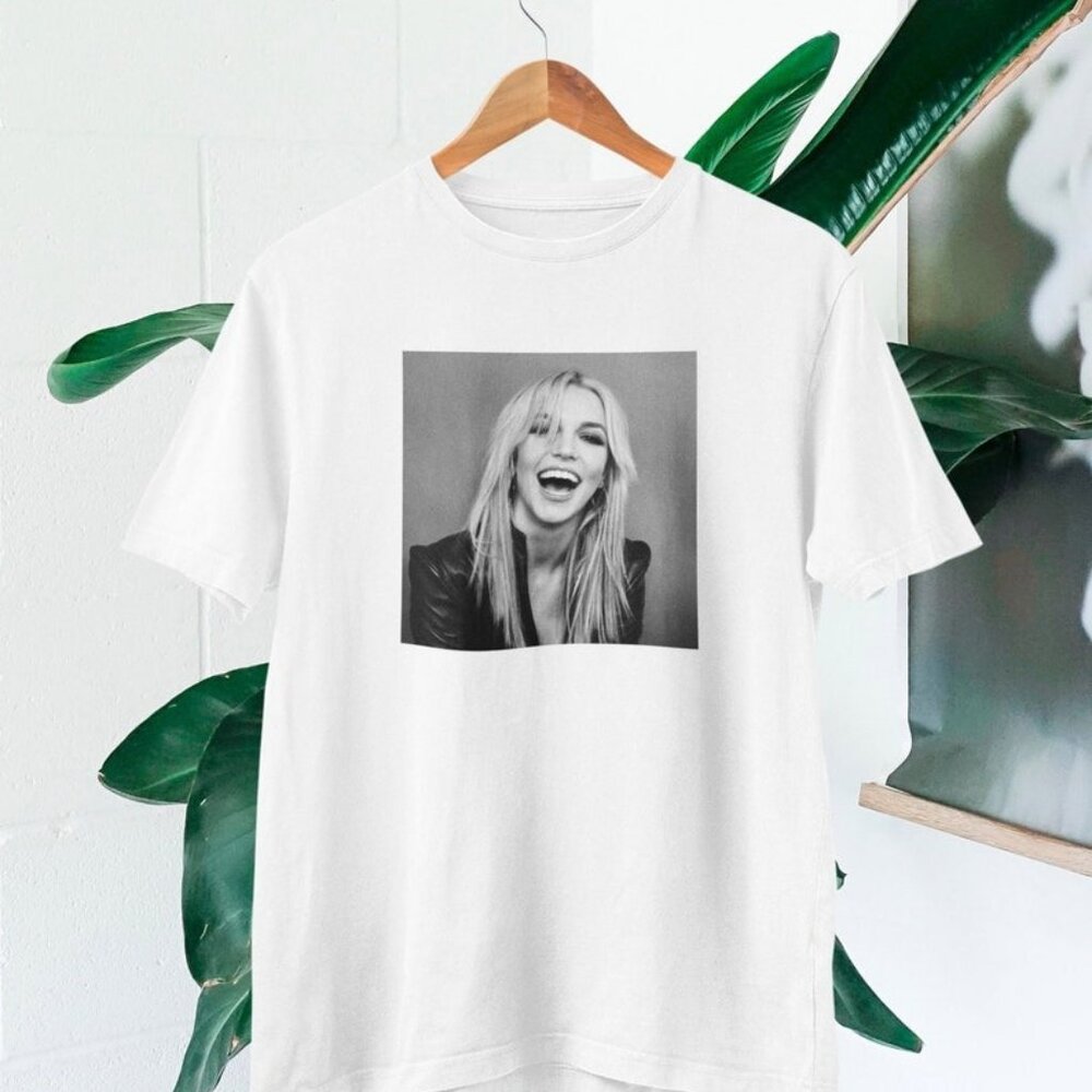 Britney Spears photo t-shirt White Shirt - Picture 1 of 4